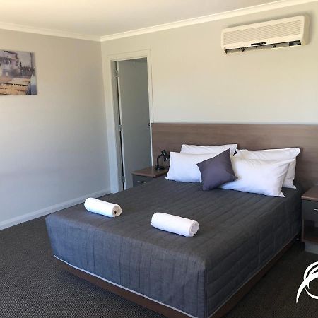 Coro Club Motel Griffith Ngoại thất bức ảnh