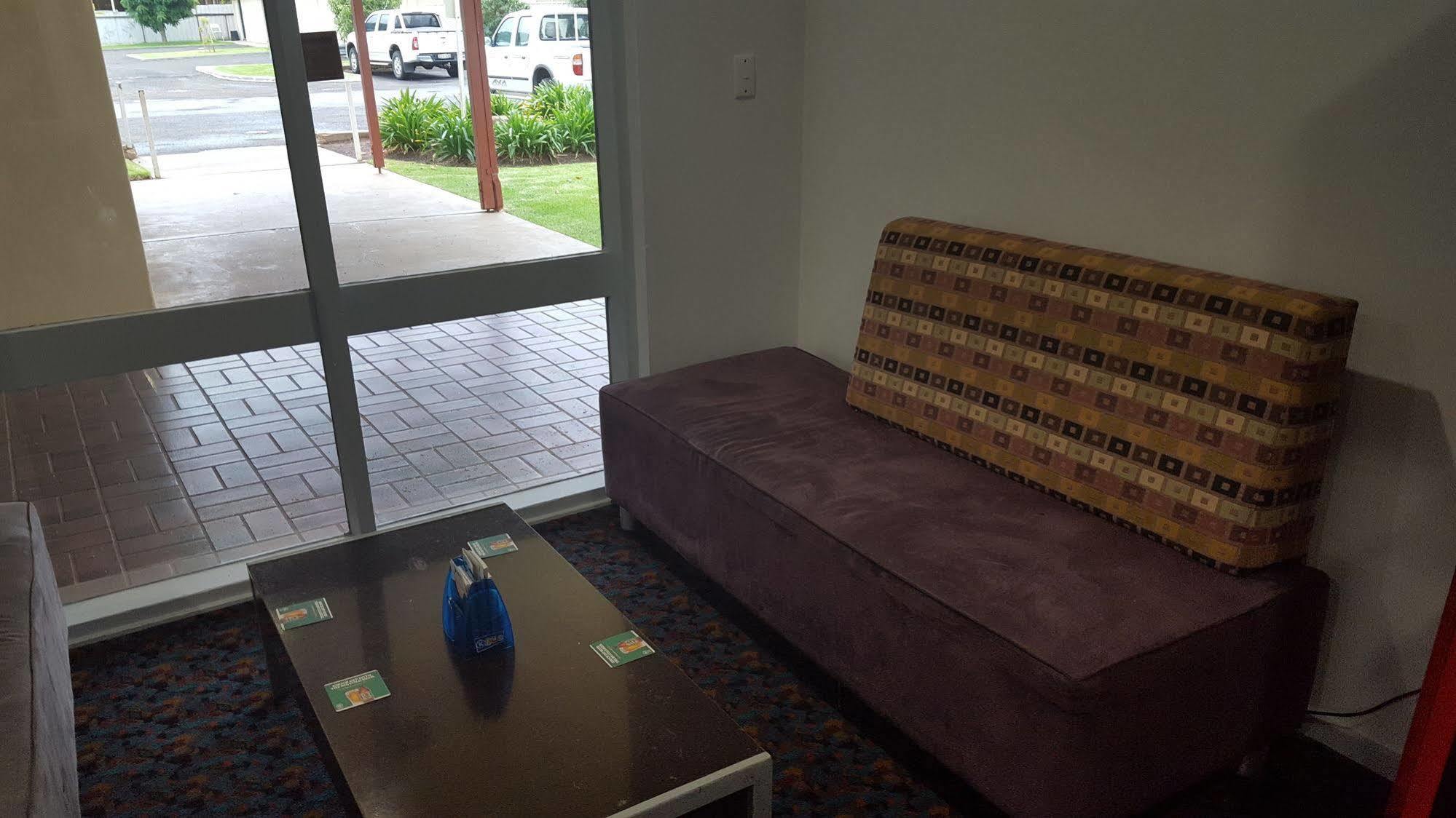 Coro Club Motel Griffith Ngoại thất bức ảnh